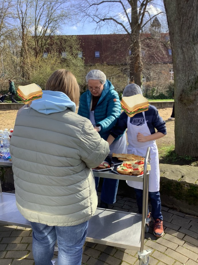 Bistroverkauf draußen
