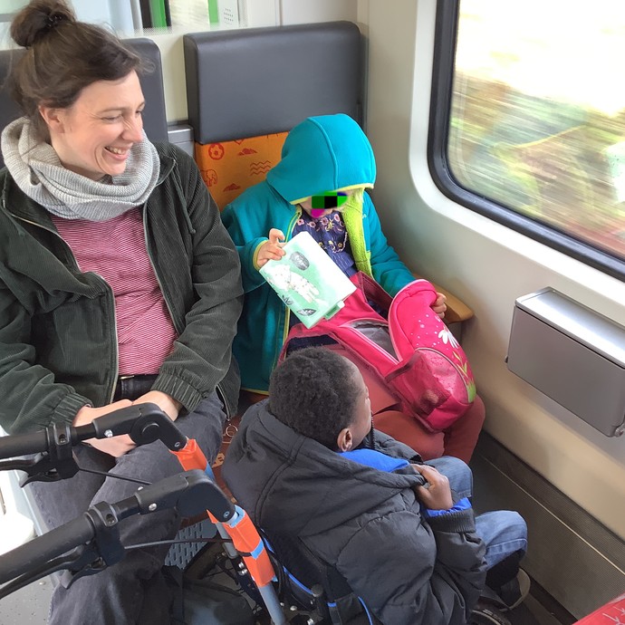 None (vergrößerte Bildansicht wird geöffnet)