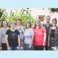 Sieben Personen, die zum Krisenteam gehören
