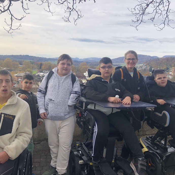 None (vergrößerte Bildansicht wird geöffnet)