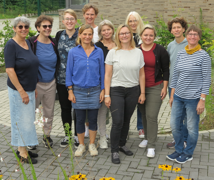 Gruppenbild der Therapeutinnen der Schule am Haus Langendreer.